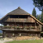 Old Gneser House 1564 Fresach